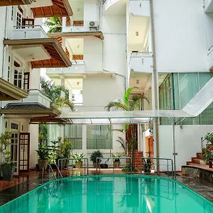 Hotel Oak Ray Serene Garden, Kandy