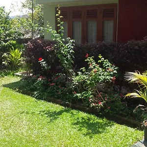 Séjour chez l'habitant Jayawimana, Kandy